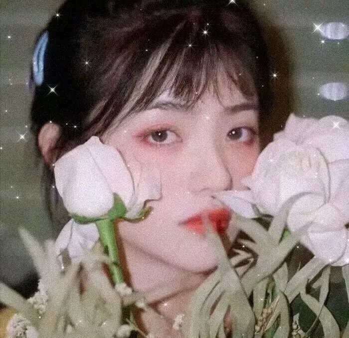娜娜:逝水年华